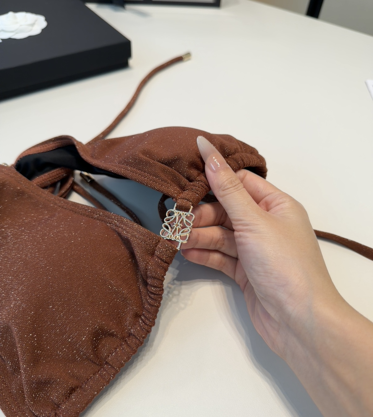 罗意威泳衣，时尚潮人必备！实物超级好看！海边度假拍照超级好！SML