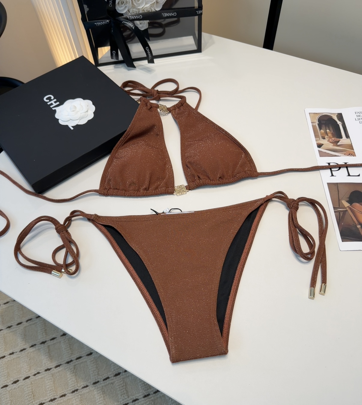 罗意威泳衣，时尚潮人必备！实物超级好看！海边度假拍照超级好！SML