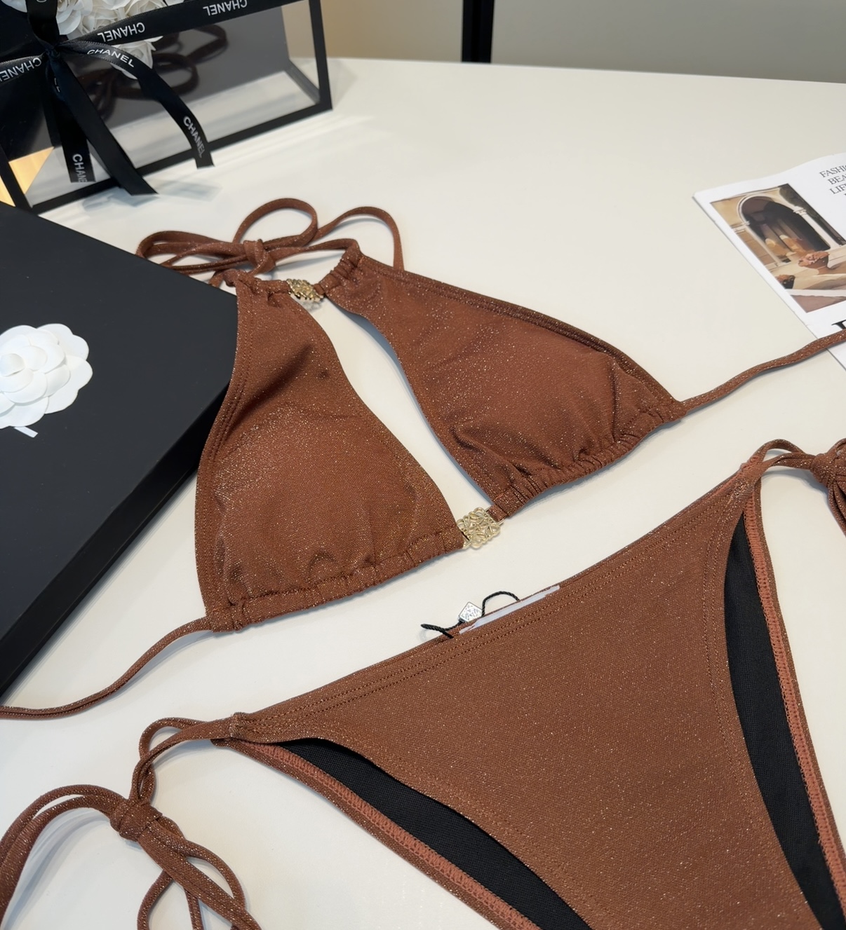 罗意威泳衣，时尚潮人必备！实物超级好看！海边度假拍照超级好！SML