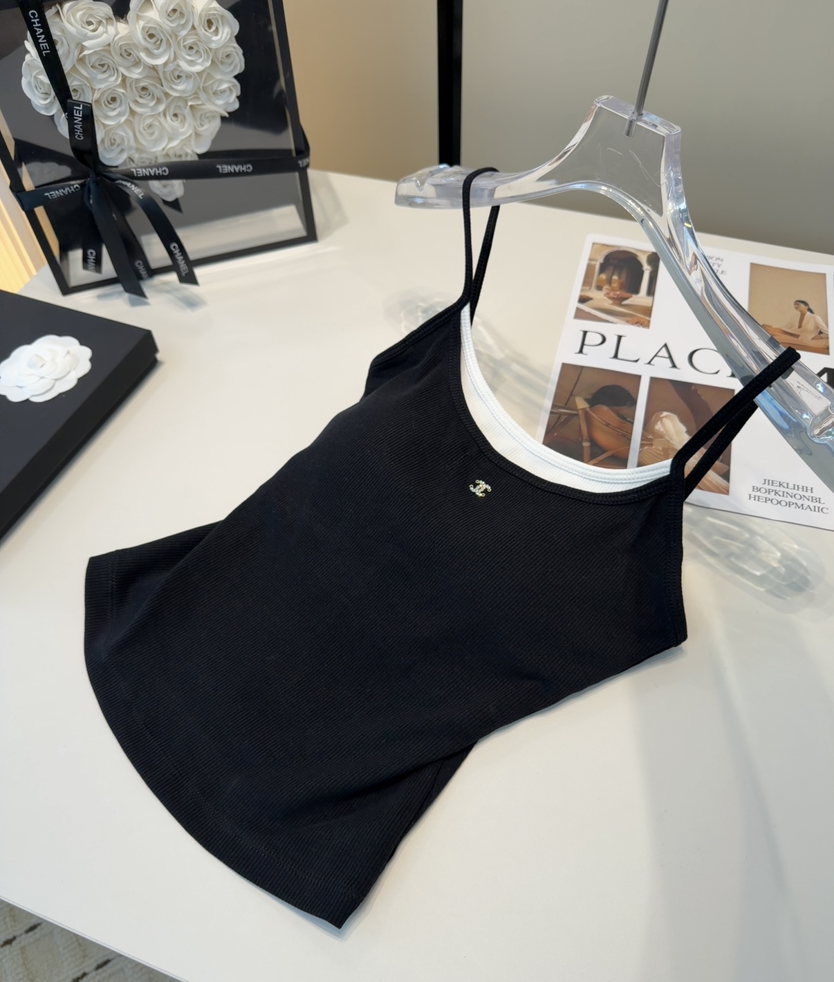 香奈儿背心，搭外套单穿超🔥爆均码