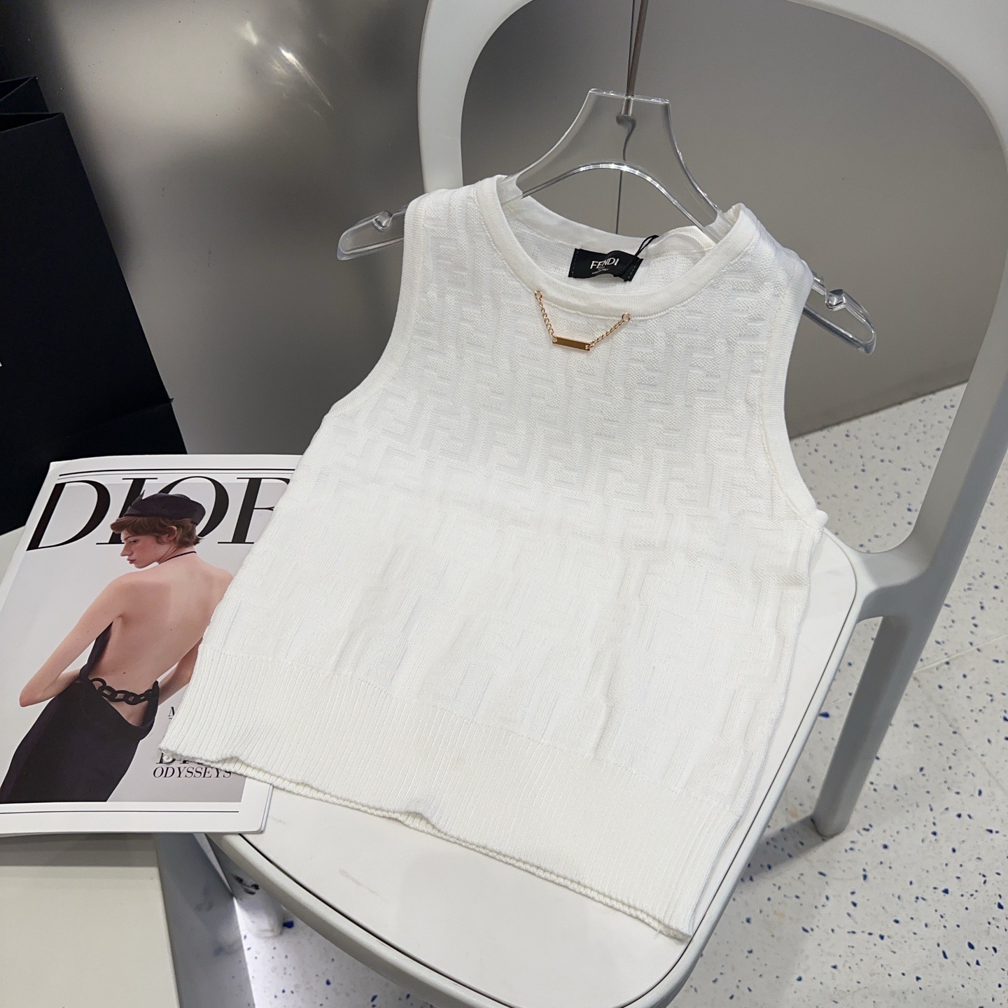 芬迪背心，搭外套单穿超🔥爆均码