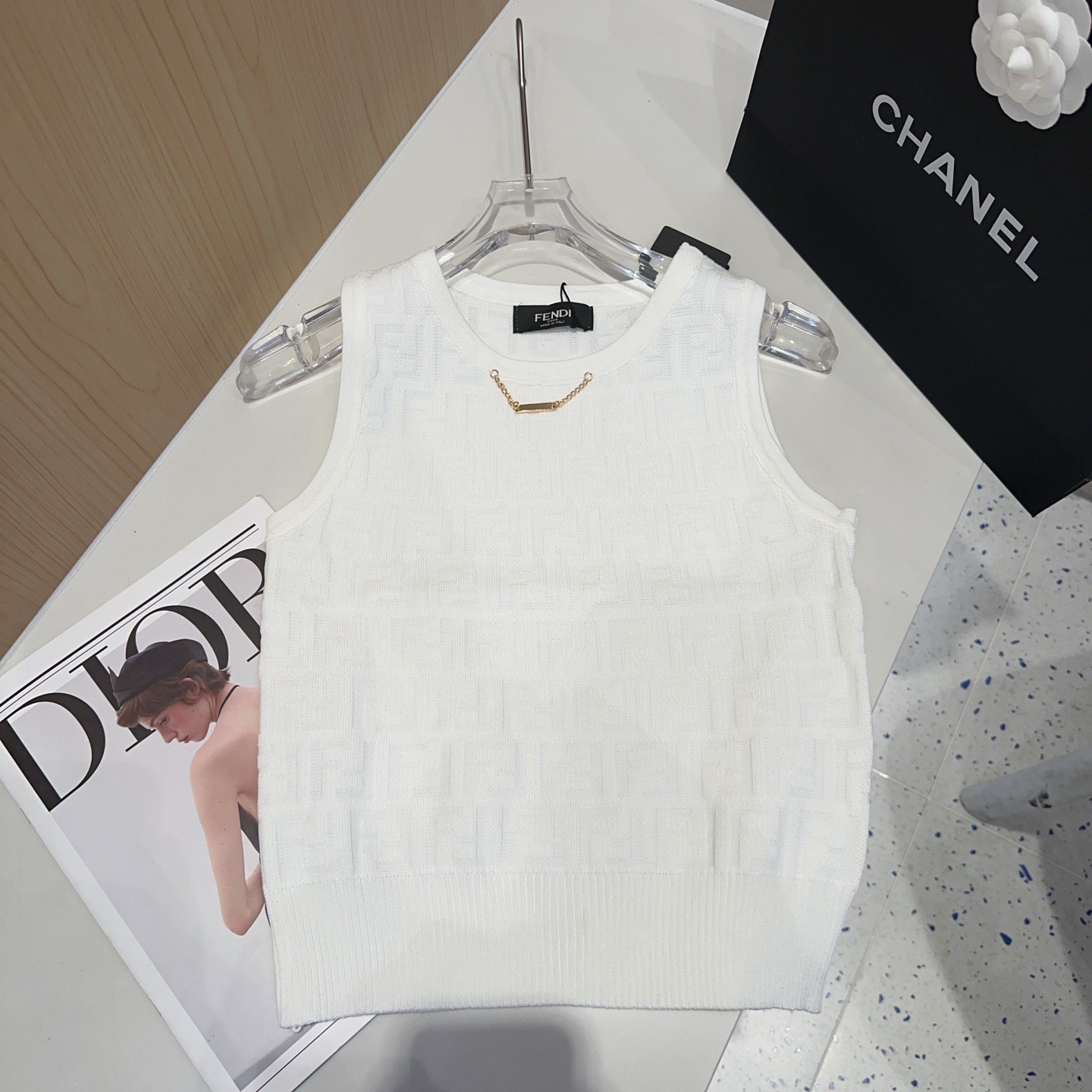 芬迪背心，搭外套单穿超🔥爆均码