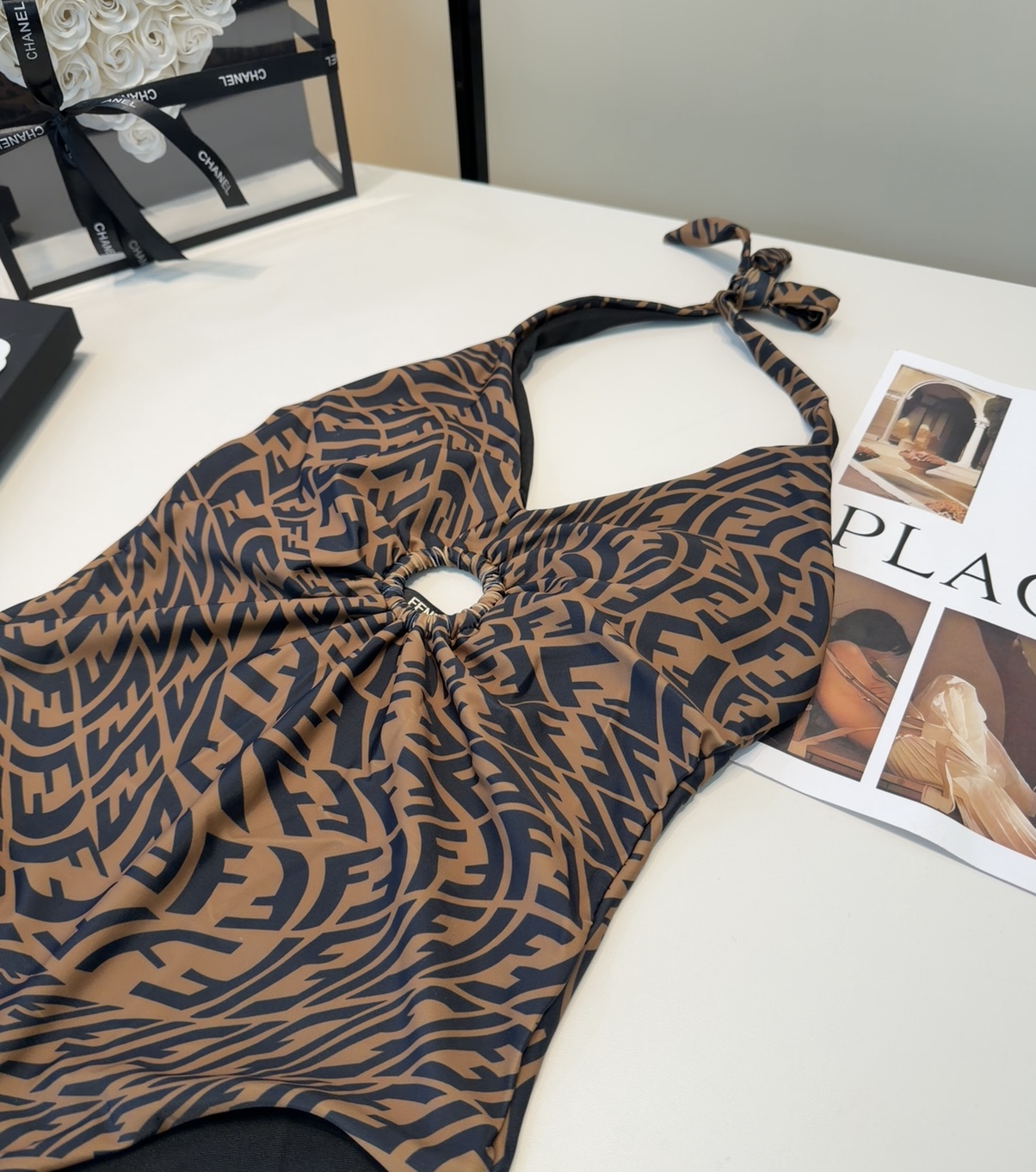 芬迪泳衣，上身显瘦而且好看！穿着很洋气😍SML