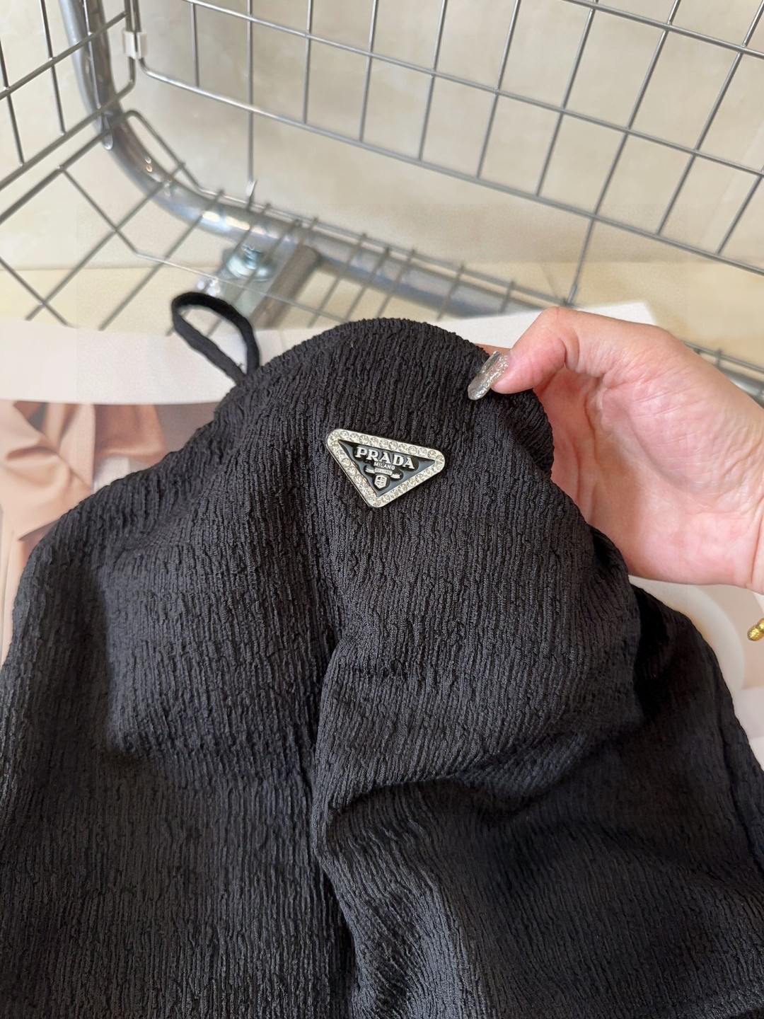 普拉达泳衣，上身显瘦而且好看！穿着很洋气😍SML