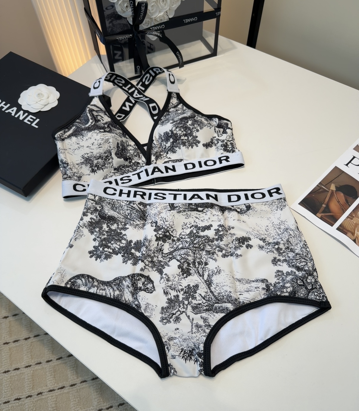 迪奥泳衣，上身显瘦而且好看！穿着很洋气😍SML