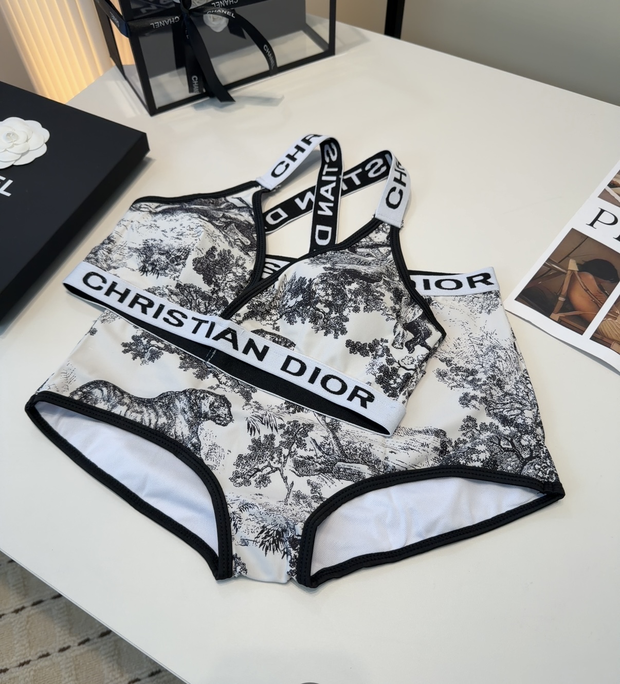 迪奥泳衣，上身显瘦而且好看！穿着很洋气😍SML