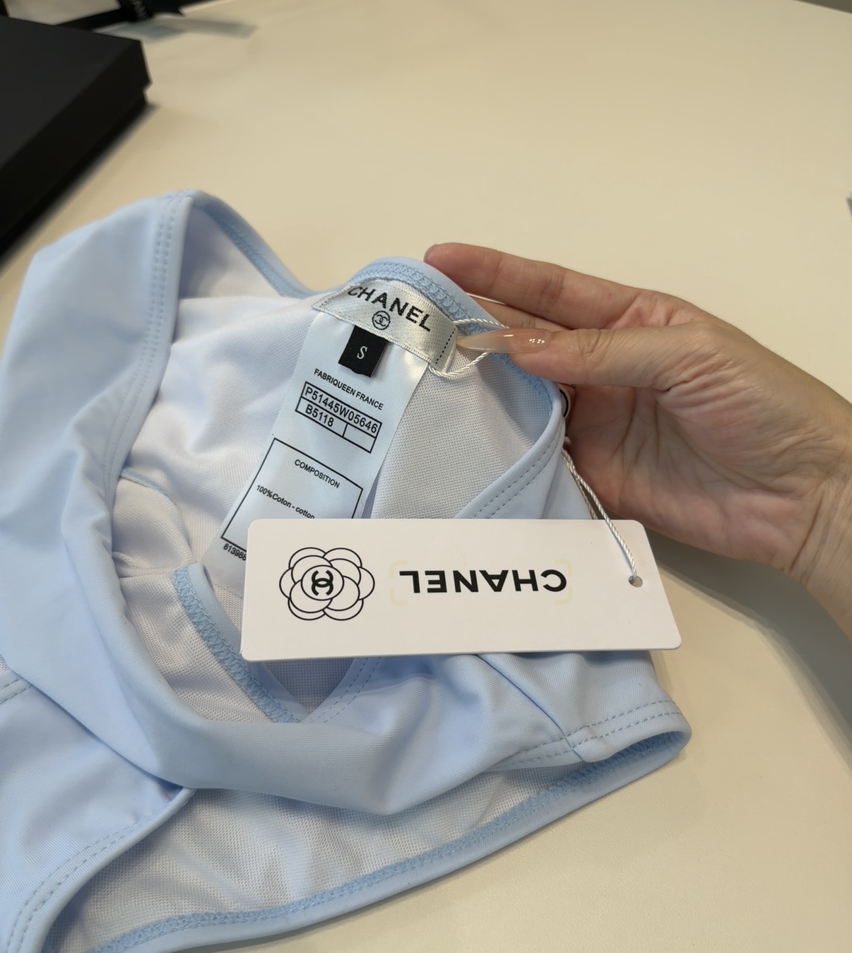 香奈儿泳衣，时尚潮人必备！实物超级好看！海边度假拍照超级好！SML