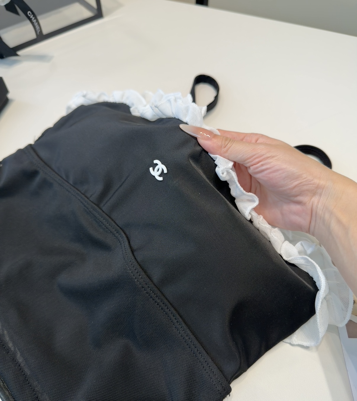 香奈儿泳衣，时尚潮人必备！实物超级好看！海边度假拍照超级好！SML