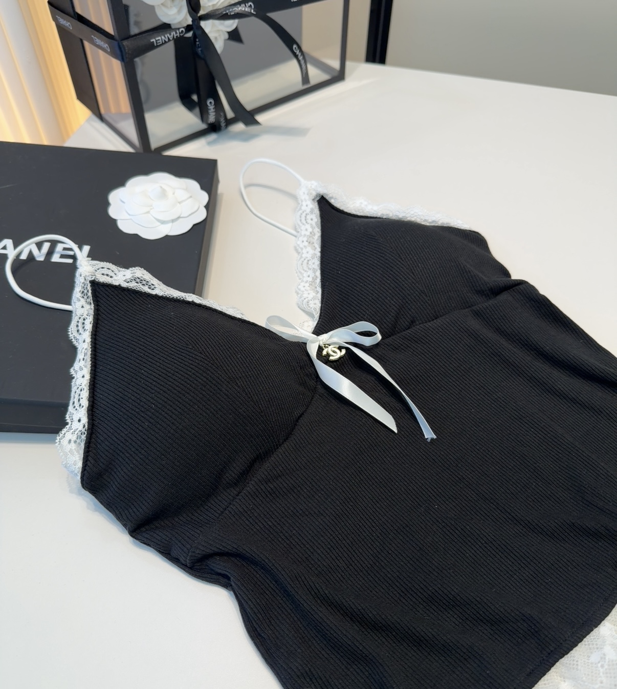 香奈儿背心，搭外套单穿超🔥爆均码