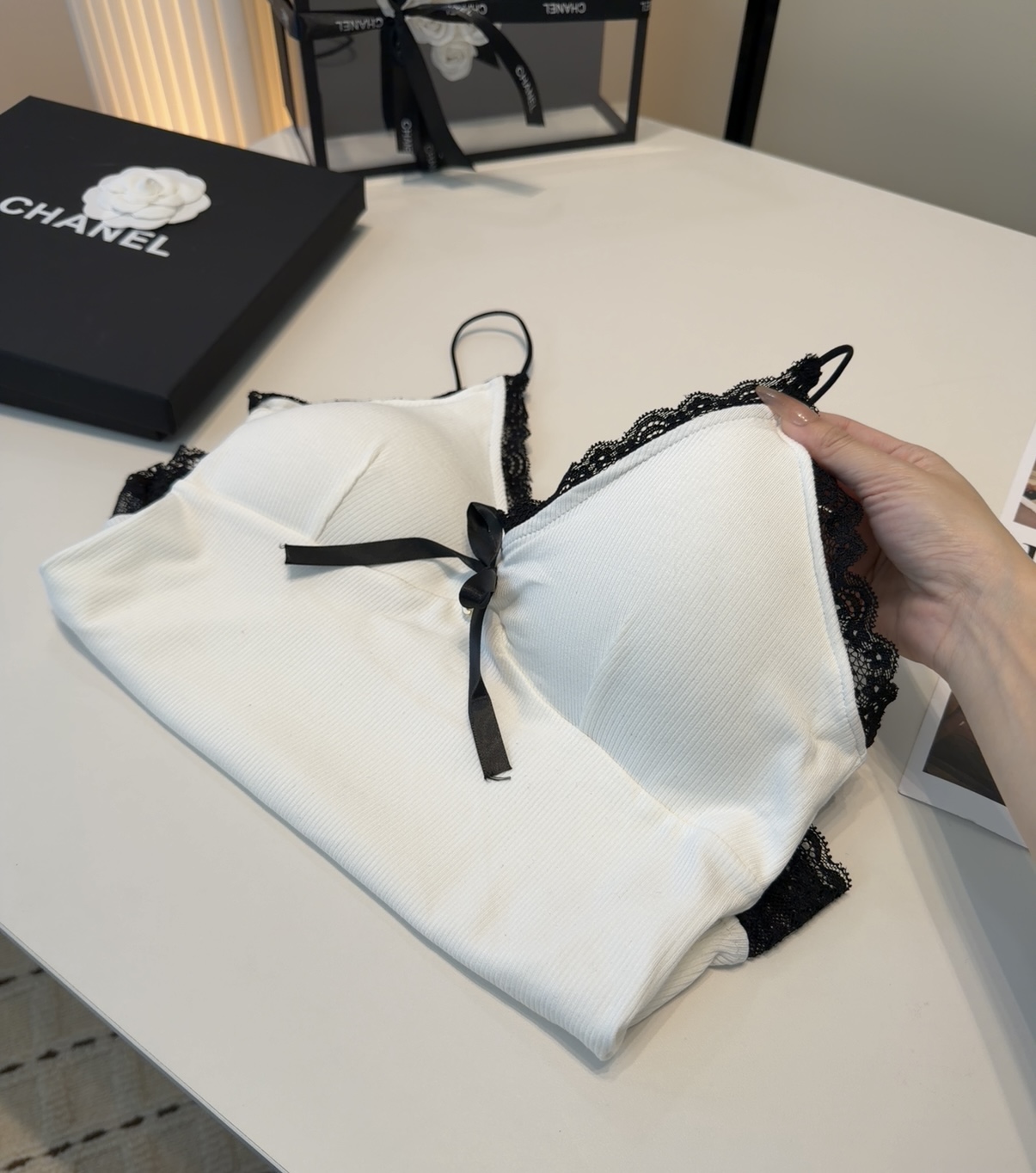 香奈儿背心，搭外套单穿超🔥爆均码