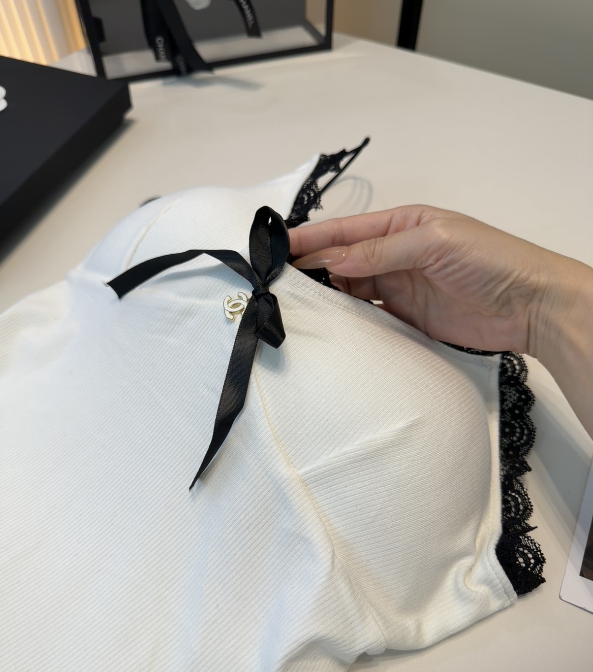 香奈儿背心，搭外套单穿超🔥爆均码