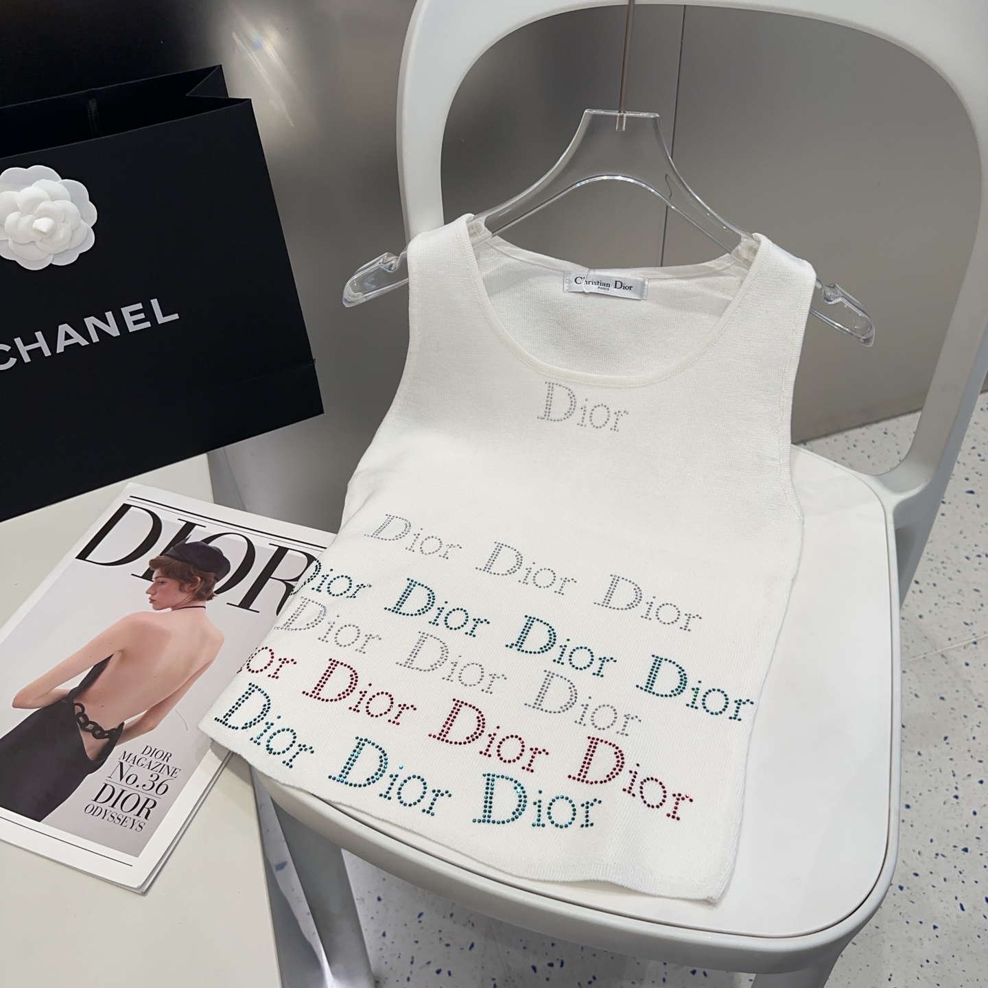 迪奥背心，搭外套单穿超🔥爆均码