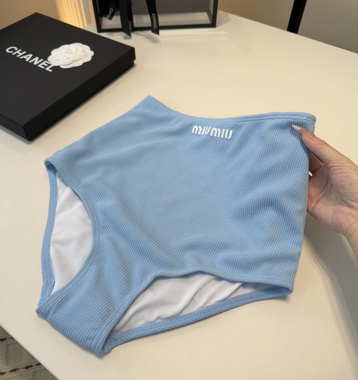 Miumiu泳衣，上身显瘦而且好看！穿着很洋气😍SML