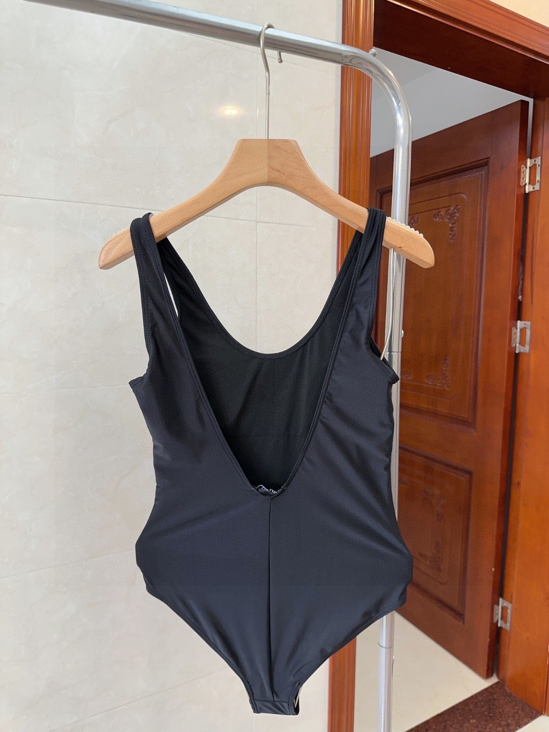 miumiu泳衣，上身显瘦而且好看！穿着很洋气😍SML