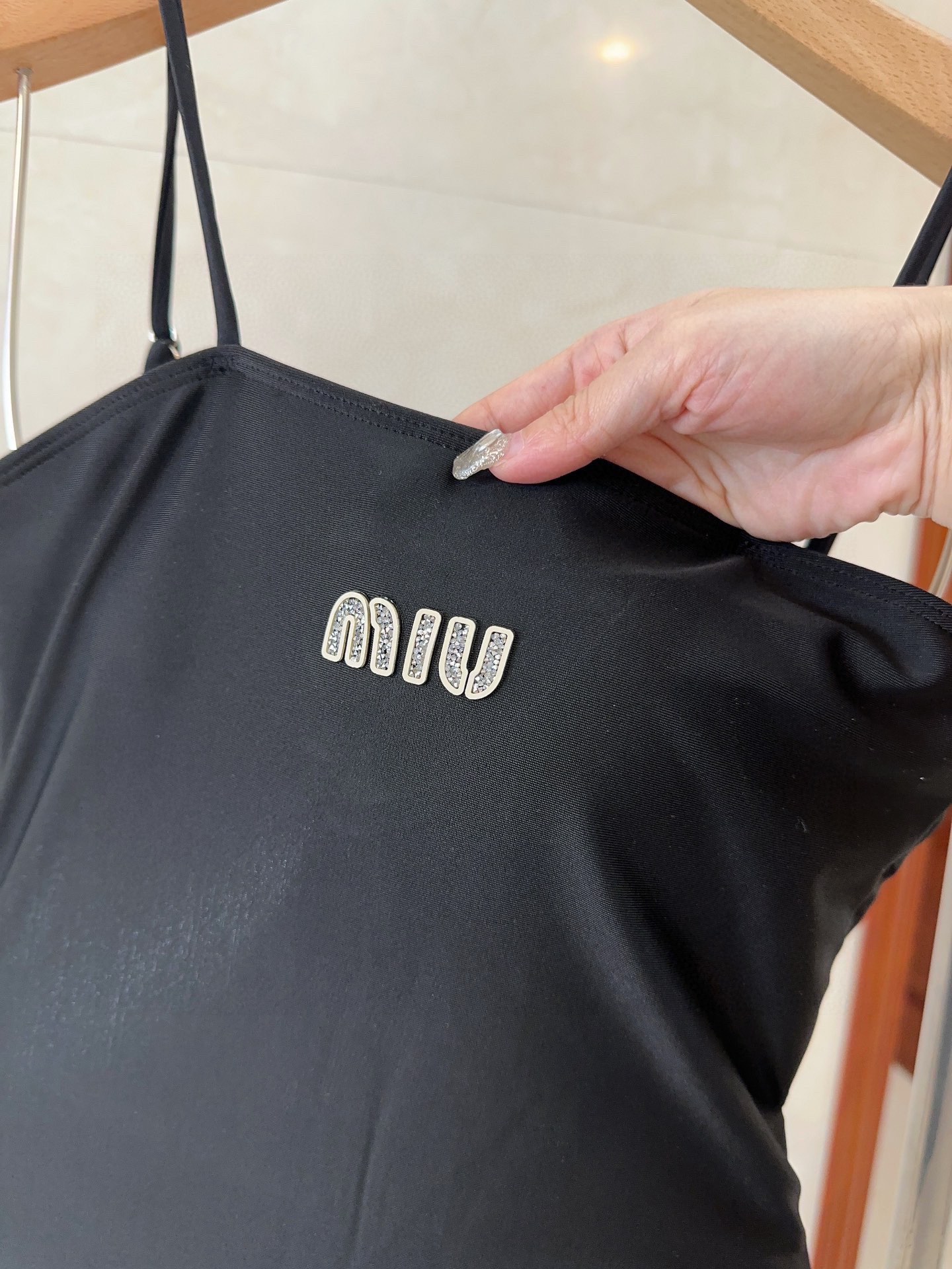 MIUMIU泳衣，时尚潮人必备！实物超级好看！海边度假拍照超级好！SML