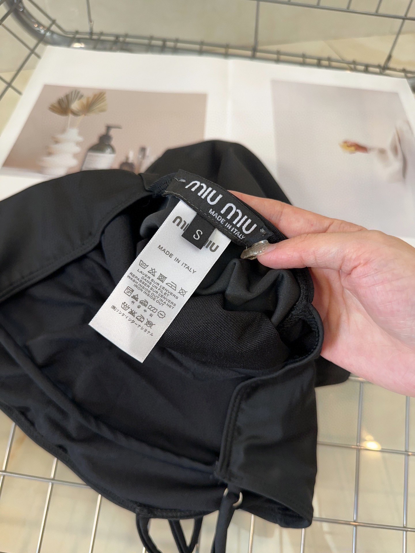 MIUMIU泳衣，时尚潮人必备！实物超级好看！海边度假拍照超级好！SML