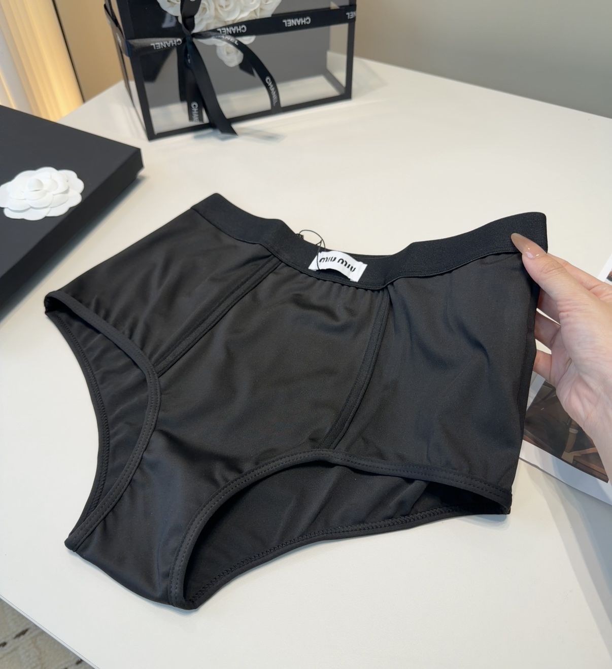 Miumiu泳衣，上身显瘦而且好看！穿着很洋气😍SML