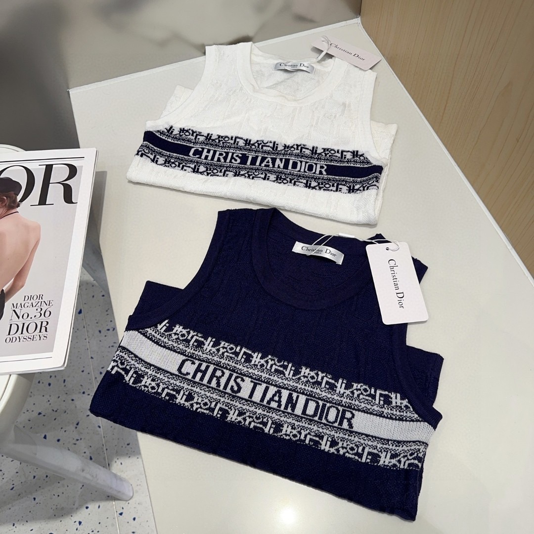 迪奥背心，搭外套单穿超🔥爆均码