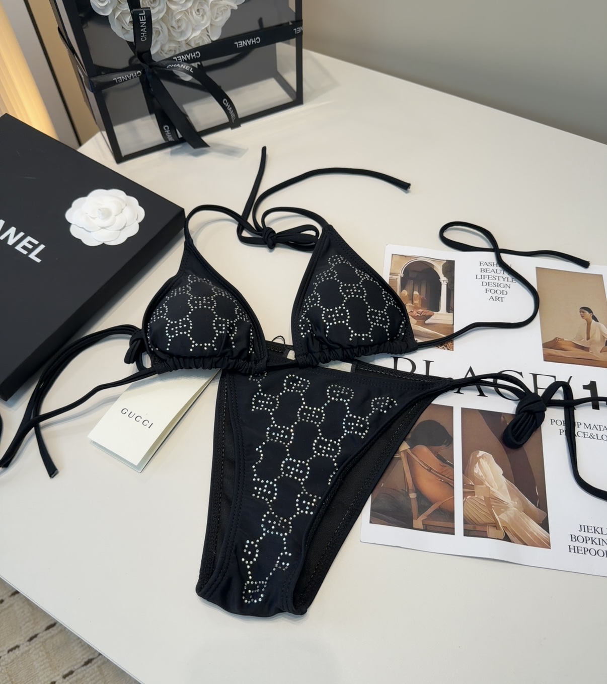 古奇泳衣，实物实在太美了！拍不出来它的美😍谁穿谁美！很值得入手✋ SML