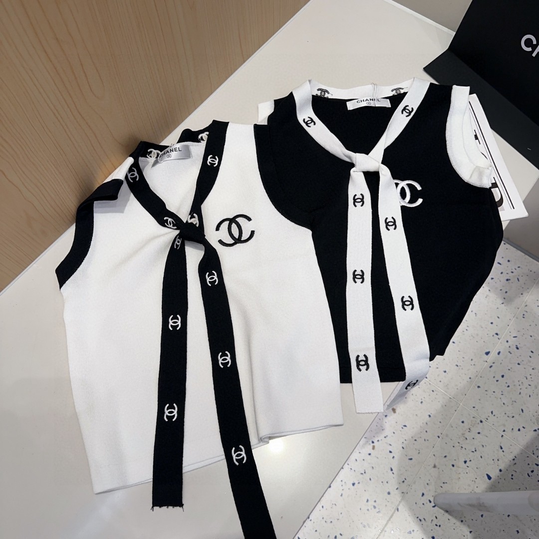 香奈儿小背心，搭外套单穿超🔥爆均码