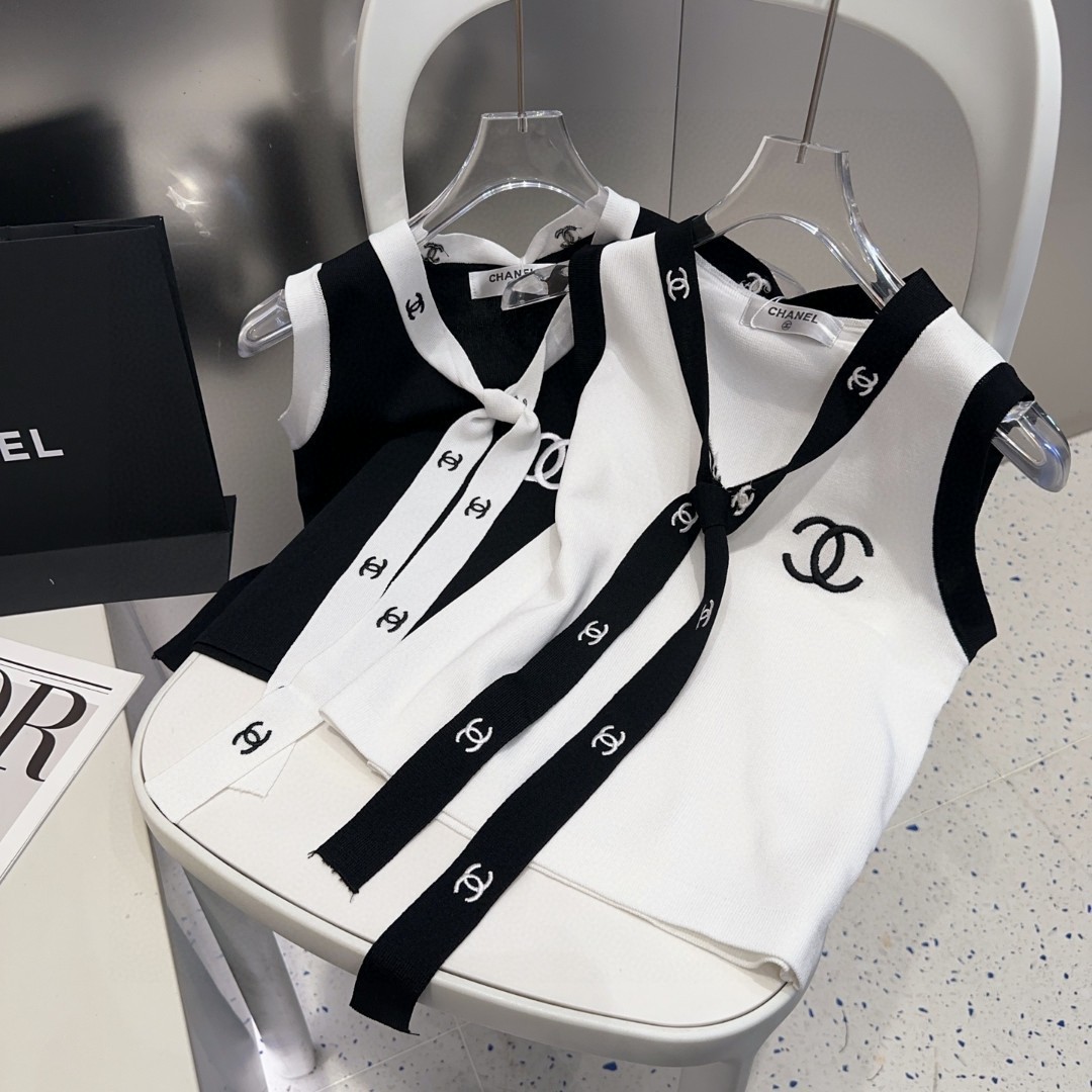 香奈儿小背心，搭外套单穿超🔥爆均码