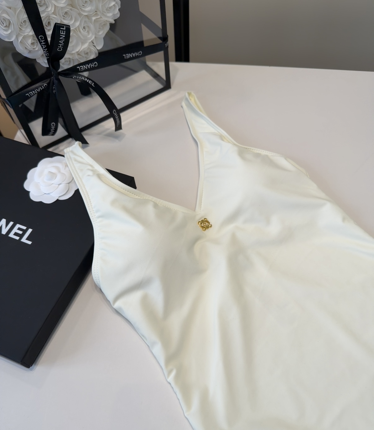 罗意威泳衣，实物实在太美了！拍不出来它的美😍谁穿谁美！很值得入手✋ SML