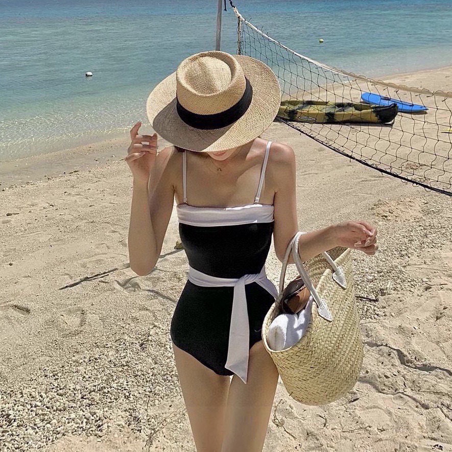 NO:771427,Chanel swimsuit is so beautiful in real life!  If you can’t take a picture of its beauty, whoever wears it will look better!  It is worth buying SML swimsuits, swimsuits, bikinis, swimsuits, swimming trunks, bikinis, chanel, swimsuits, bikinis19860909香奈儿泳衣,实物实在太美了！拍不出来它的美谁穿谁美！很值得入手 SML泳衣泳裤比基尼,泳衣，泳裤，比基尼,chanel,swimsuits,bikinis,accessory
