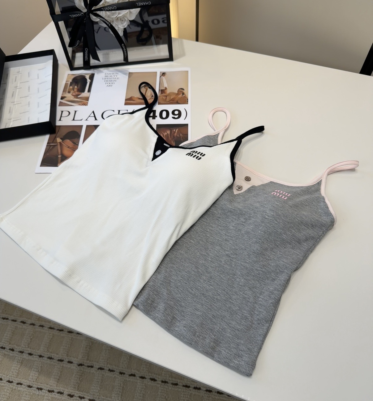 Miumiu背心，搭外套单穿超🔥爆均码