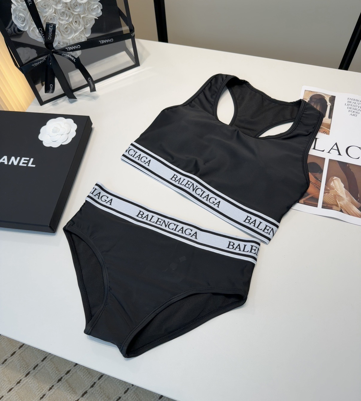 NO:815208,Balenciaga swimsuits, a must-have for fashionistas!  The real thing looks great!  It’s great to take photos on vacation at the beach!  SML swimsuit, swim trunks, bikini, swimsuit, swimming trunks, bikini, balenciaga, swimsuits, bikinis19860909巴黎世家泳衣,时尚潮人必备！实物超级好看！海边度假拍照超级好！SML泳衣泳裤比基尼,泳衣，泳裤，比基尼,balenciaga,swimsuits,bikinis,accessory