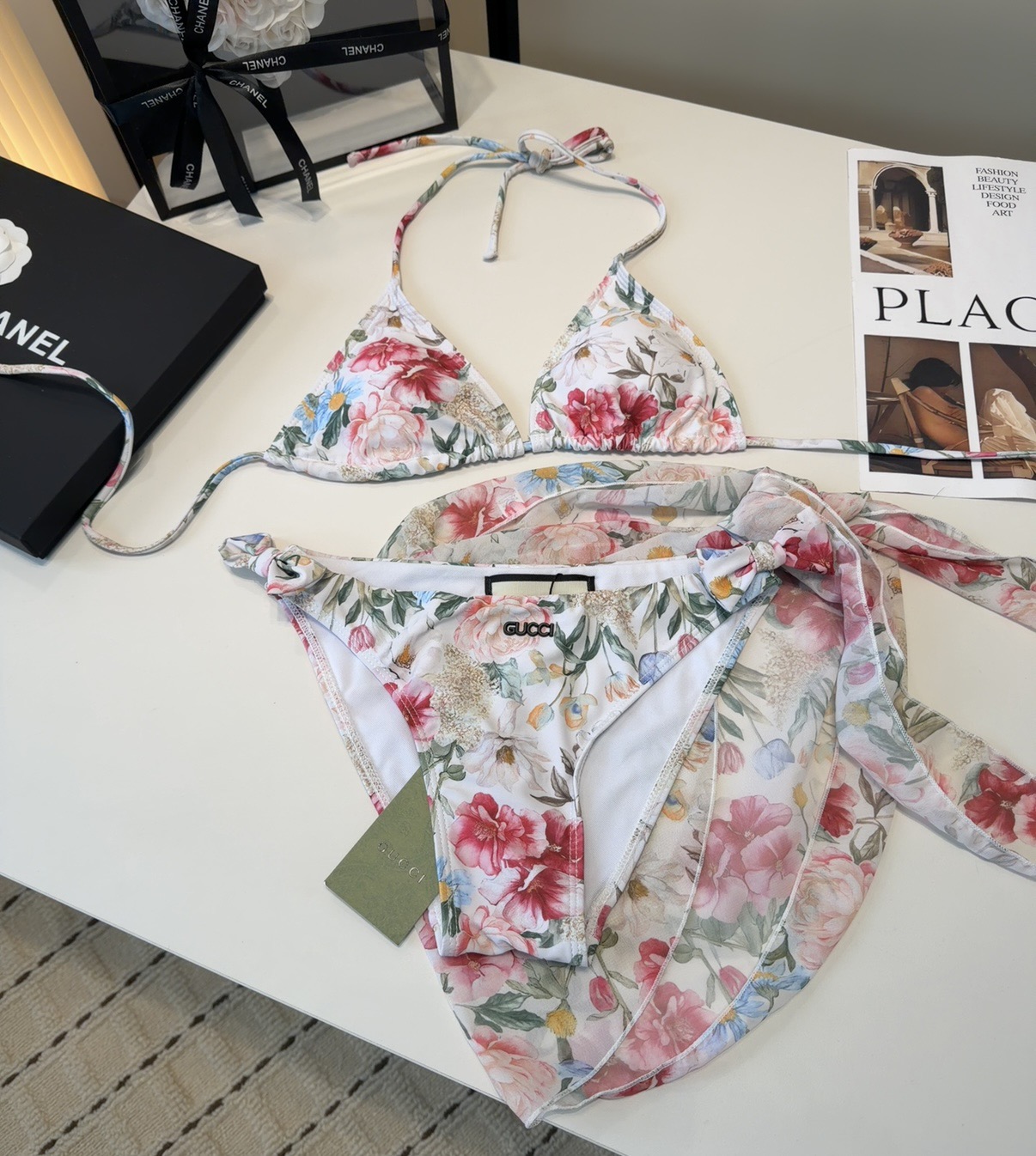 NO:815190,Gucci swimsuit, the upper body is slim and beautiful!  Wear very fashionable SML swimsuits, swim trunks, bikinis, swimsuits, swimming trunks, bikinis, swimsuits, bikinis19860909古奇泳衣,上身显瘦而且好看！穿着很洋气SML泳衣泳裤比基尼,泳衣，泳裤，比基尼,swimsuits,bikinis,accessory