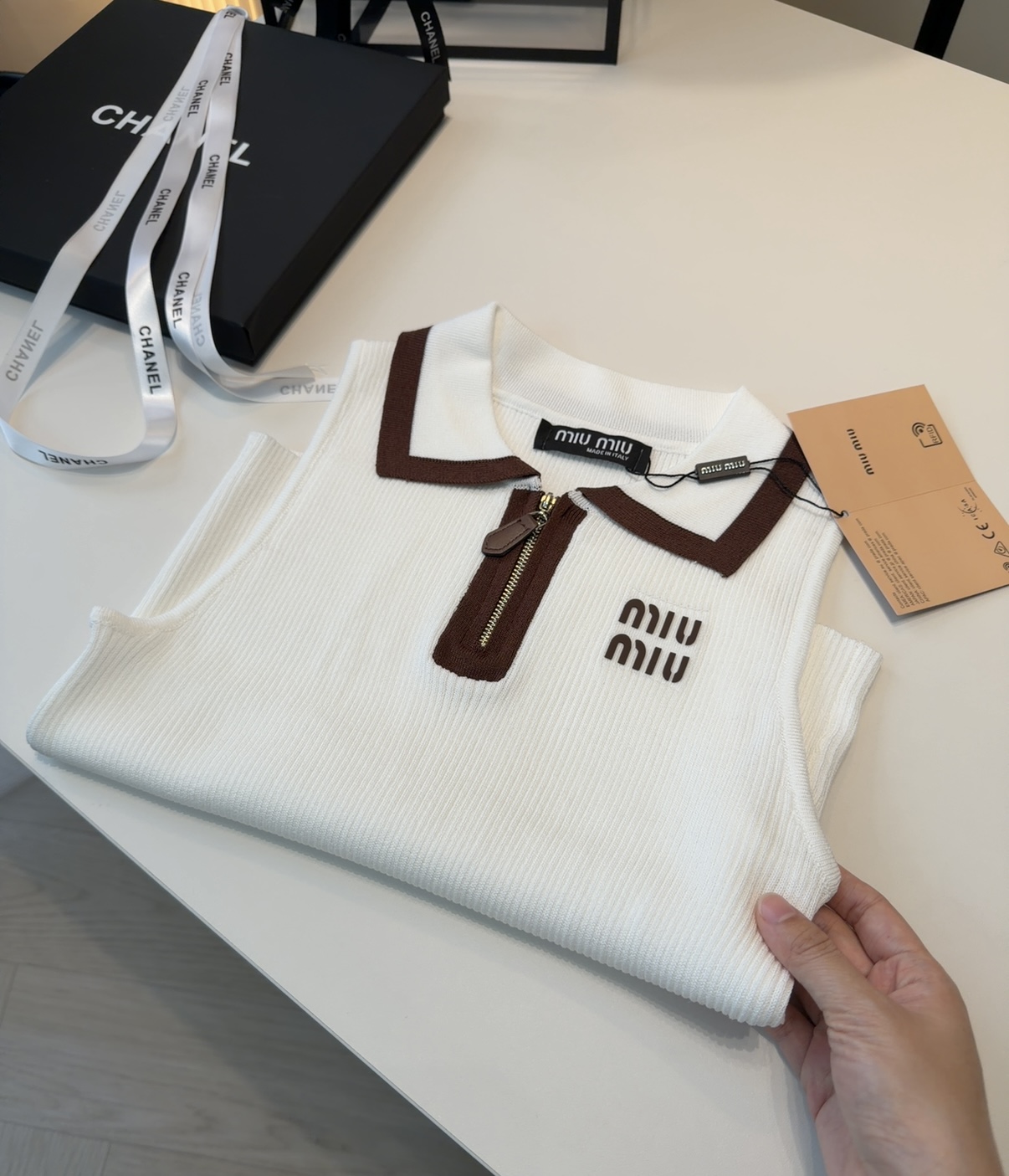 Miumiu背心，搭外套单穿超。爆均码
