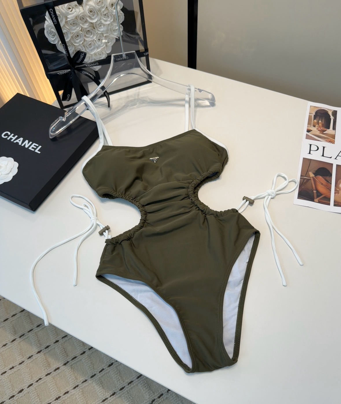 NO:855363,Prada swimsuit is so beautiful in real life!  I can’t capture its beauty in photos, but whoever wears it looks better!  It is worth buying SML swimsuits, swimsuits, bikinis, swimsuits, swimming trunks, bikinis, prada, swimsuits, bikinis19860909普拉达泳衣,实物实在太美了！拍不出来它的美谁穿谁美！很值得入手 SML泳衣泳裤比基尼,泳衣，泳裤，比基尼,prada,swimsuits,bikinis,accessory