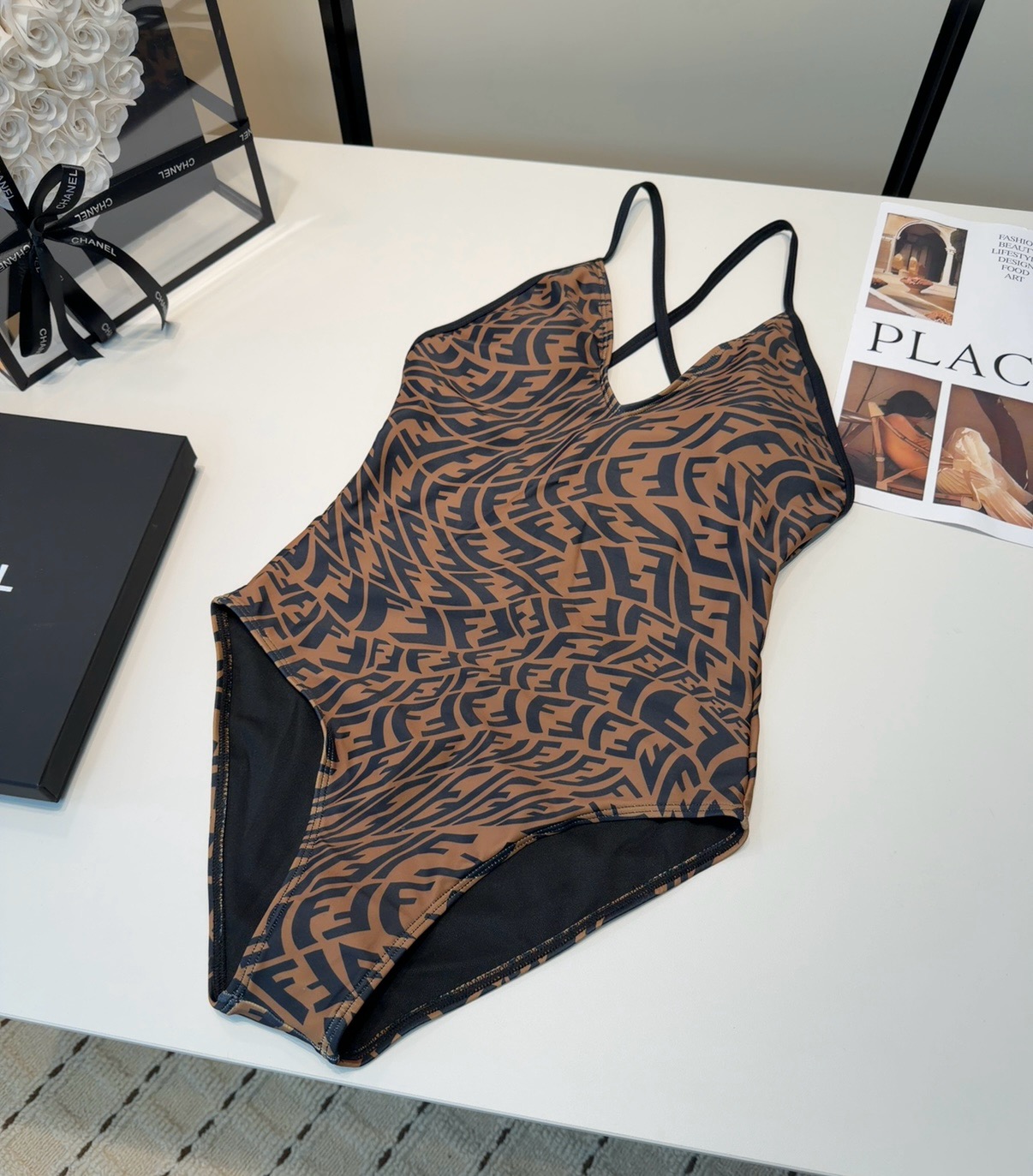 NO:855868,Fendi swimsuit, the real thing is so beautiful!  I can’t capture its beauty in photos, but whoever wears it looks better!  It is worth buying SML swimsuits, swimsuits, bikinis, swimsuits, swimming trunks, bikinis, fendi, swimsuits, bikinis19860909芬迪泳衣,实物实在太美了！拍不出来它的美谁穿谁美！很值得入手 SML泳衣泳裤比基尼,泳衣，泳裤，比基尼,fendi,swimsuits,bikinis,accessory