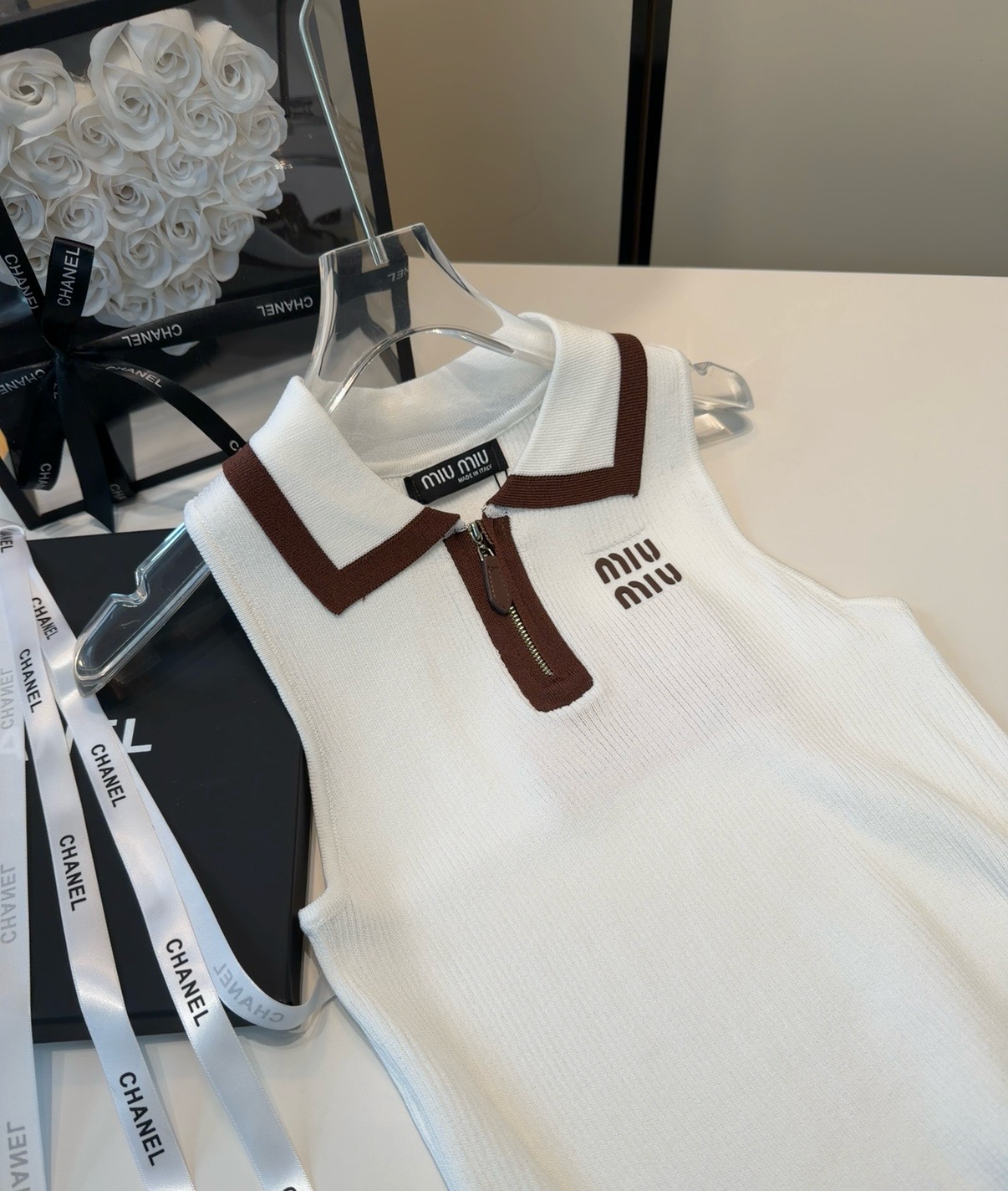 Miumiu背心，搭外套单穿超。爆均码