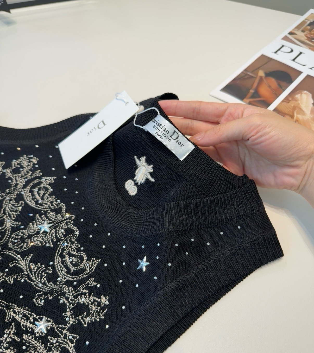 迪奥背心，搭外套单穿超。爆均码