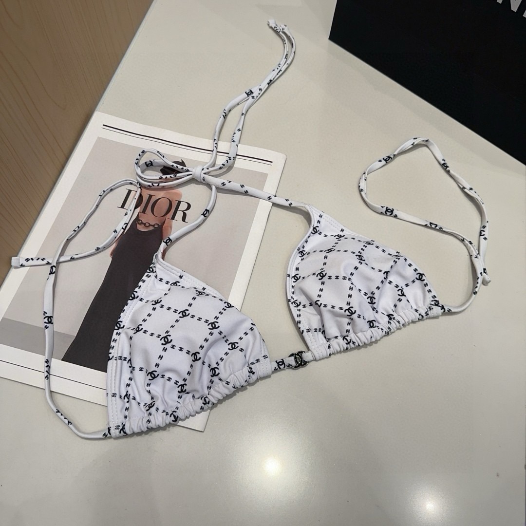 香奈儿泳衣，实物实在太美了！拍不出来它的美😍谁穿谁美！很值得入手✋ SML