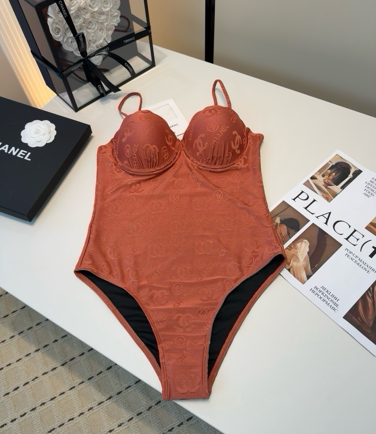 NO:943374,Chanel swimsuit, the upper body is slim and beautiful!  Wearing a very fashionable SML swimsuit, swimming trunks, bikini, swimsuit, swimming trunks, bikini, chanel, swimsuits, bikinis19860909香奈儿泳衣,上身显瘦而且好看！穿着很洋气SML泳衣泳裤比基尼,泳衣，泳裤，比基尼,chanel,swimsuits,bikinis,accessory