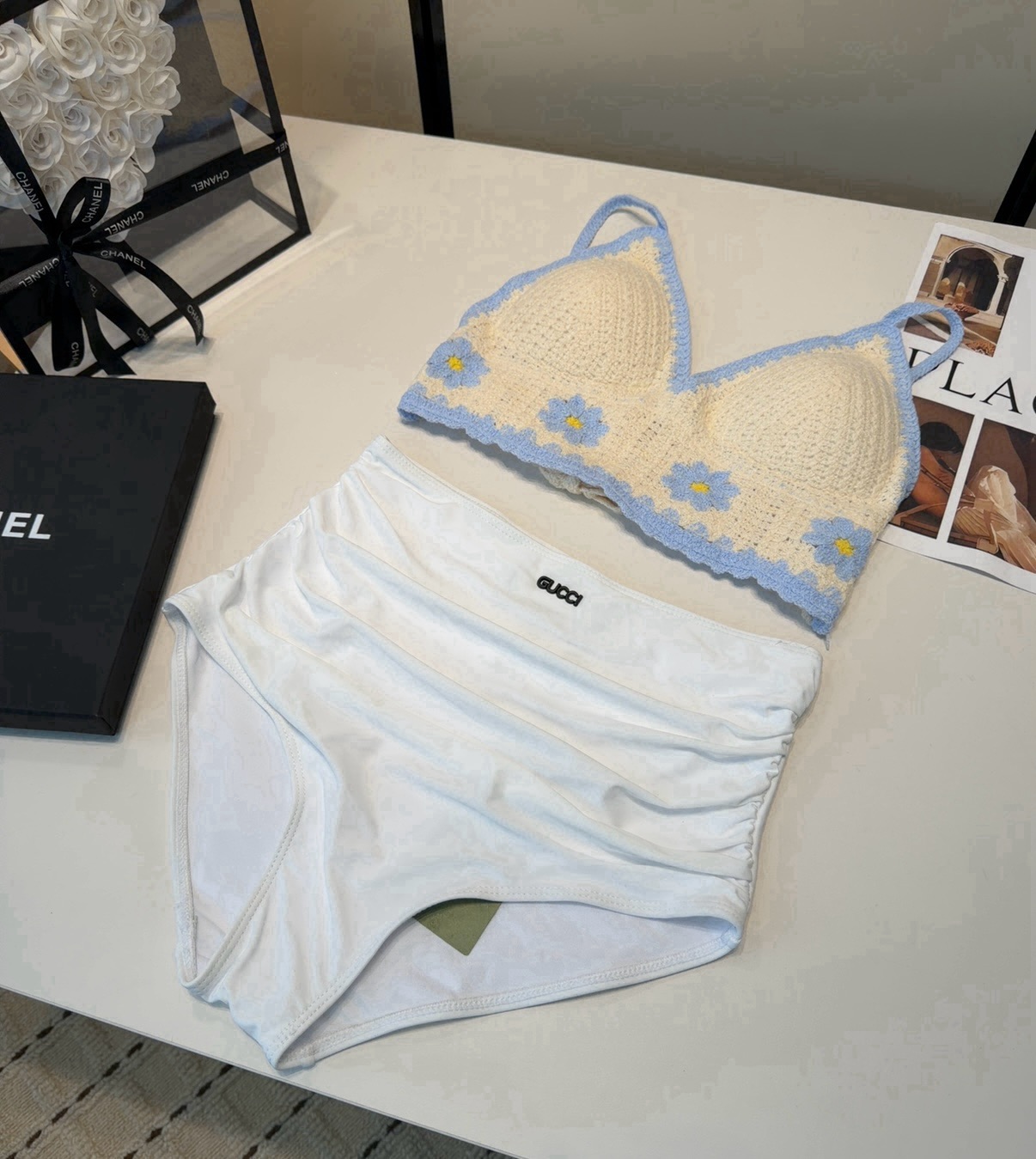 NO:943442,Gucci swimsuit, the real thing is so beautiful!  If you can’t take a picture of its beauty, whoever wears it will look better!  It is worth buying SML swimsuits, swim trunks, bikinis, swimsuits, swimming trunks, bikinis, swimsuits, bikinis19860909古奇泳衣,实物实在太美了！拍不出来它的美谁穿谁美！很值得入手 SML泳衣泳裤比基尼,泳衣，泳裤，比基尼,swimsuits,bikinis,accessory