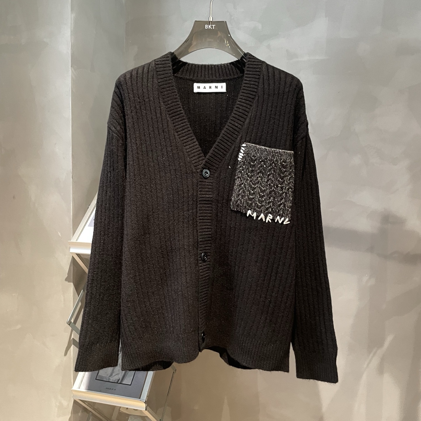 _dqZ9sxG_40jjuzXbobiW8TWN5bKi55wIp57H9hg