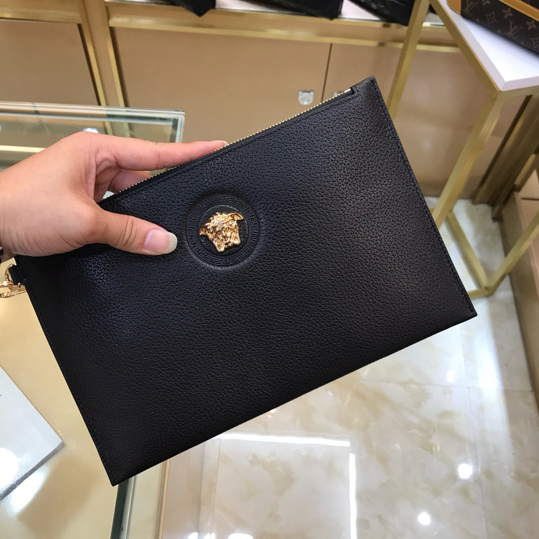 🌾【VERSACE】范思哲最新款男士手拿包😄原单品质 采用顶级进口牛皮 👍皮质柔软舒适图片可见 😍注意细节对比  品质说