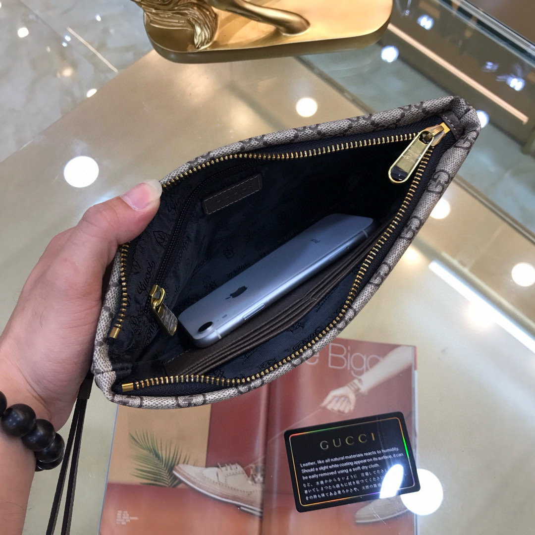 🌾古奇➰GUCCI✨💋新款男士手包 原版品质，做工完美，又一款超爆款来袭！摆脱以往经典设计 足以吸引人的眼球👍👍🎩型号：