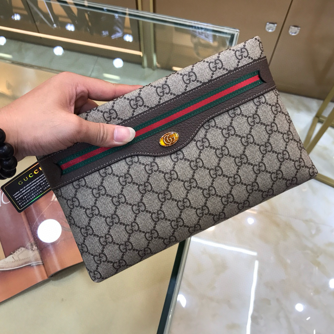 🌾古奇➰GUCCI✨💋新款男士手包 原版品质，做工完美，又一款超爆款来袭！摆脱以往经典设计 足以吸引人的眼球👍👍🎩型号：