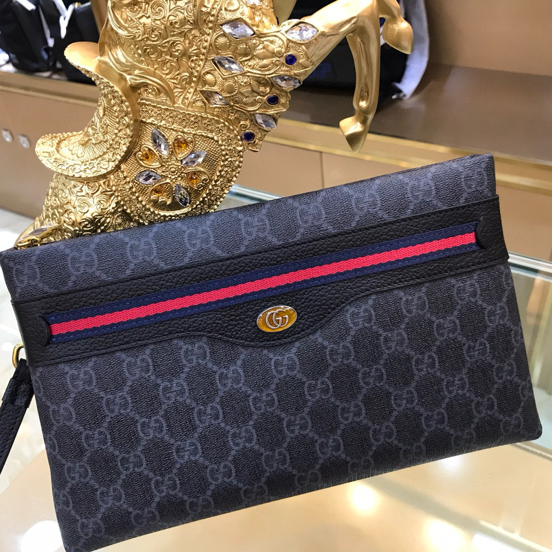 🌾古奇➰GUCCI✨💋新款男士手包 原版品质，做工完美，又一款超爆款来袭！摆脱以往经典设计 足以吸引人的眼球👍👍🎩型号：