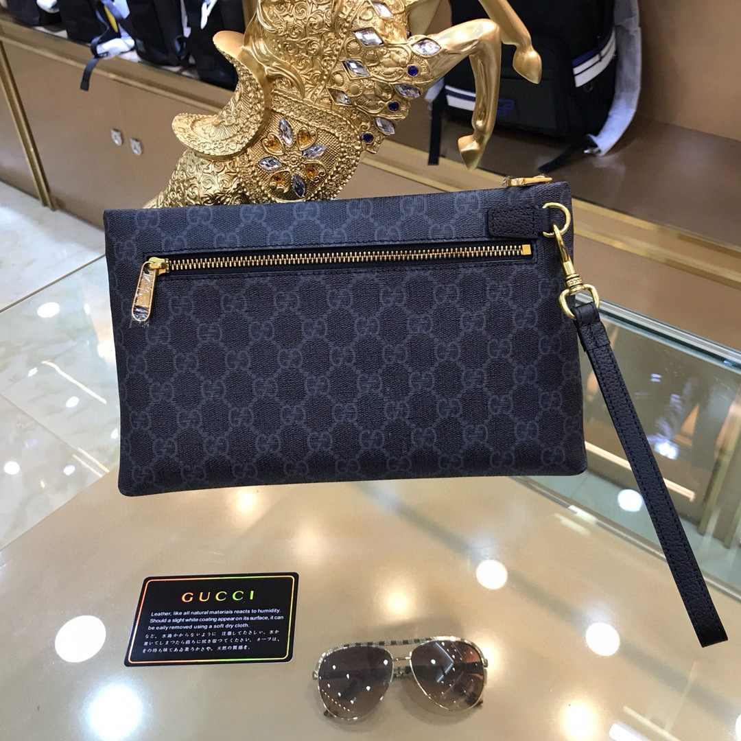 🌾古奇➰GUCCI✨💋新款男士手包 原版品质，做工完美，又一款超爆款来袭！摆脱以往经典设计 足以吸引人的眼球👍👍🎩型号：