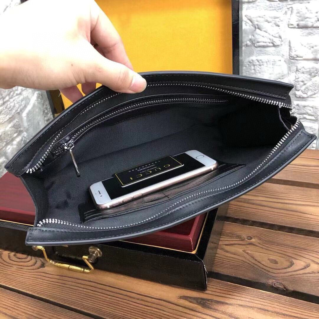 💋【高级定制】官网代购💎顶级品质，可专柜对比。💯顶级进口专用牛皮，名师设计，资深裁缝✂立体剪裁完美版型👊上手效果极佳👍🏻