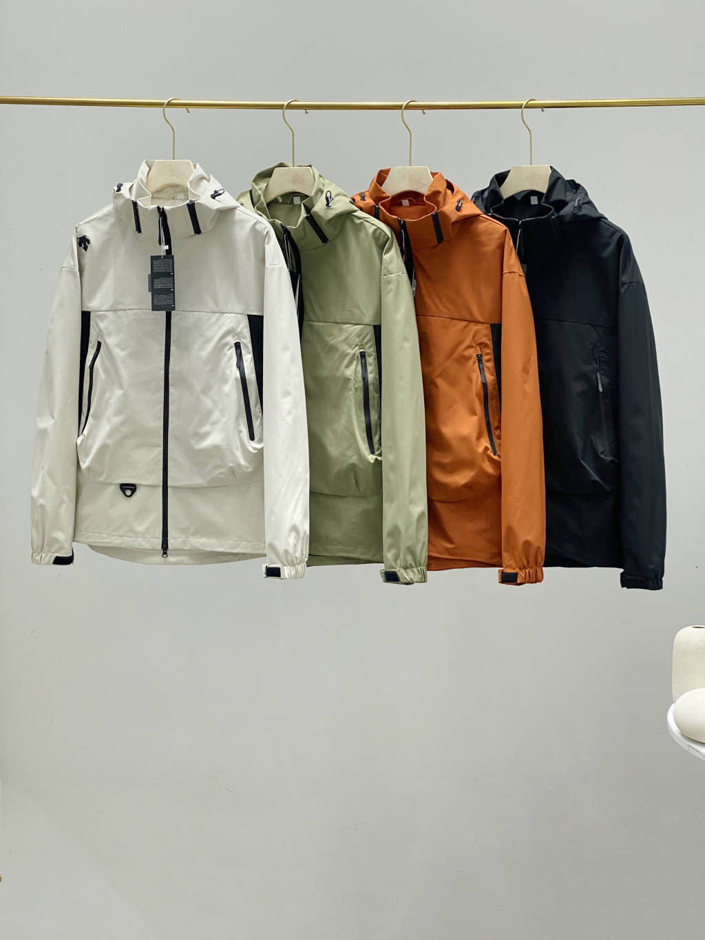 Descente Clothing Coats & Jackets Shirts & Blouses Beige Black Burgundy Green Red White Men Nylon Hooded Top