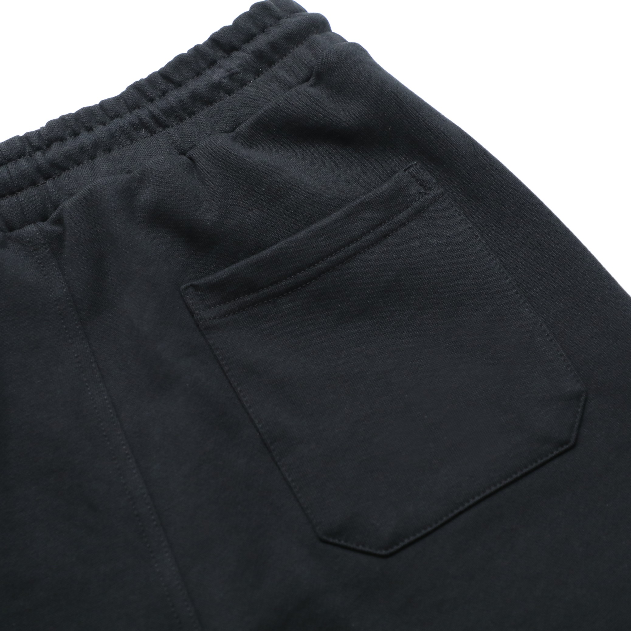 Pantalones Cortos Casuales Fendi con Bordado de Ojos, Estilo Moderno y Cómodo 9 a1748349954333 7460