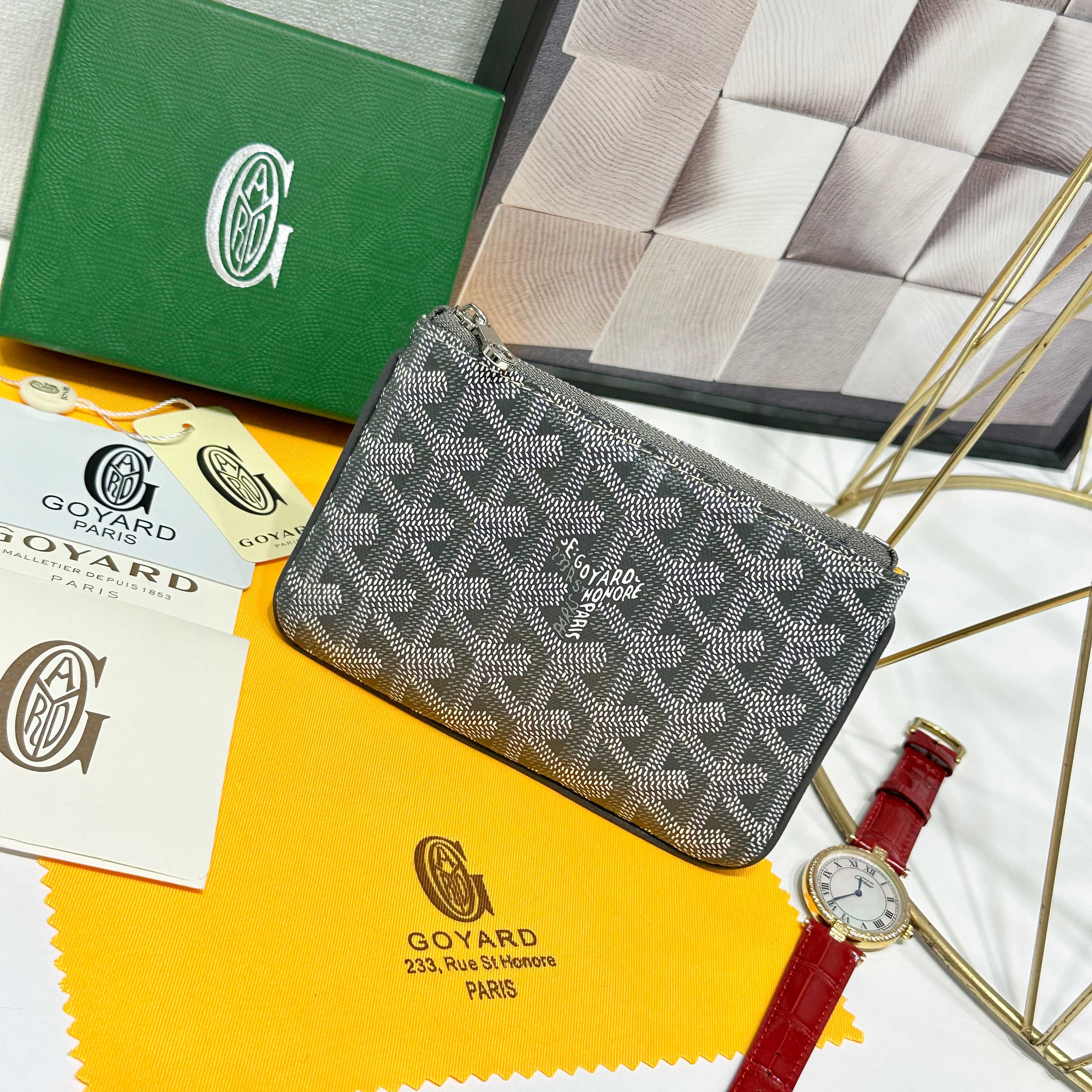 665 Goya Sénat Mini Handbags: Versatile Zero Wallets and Card Clips in Grey