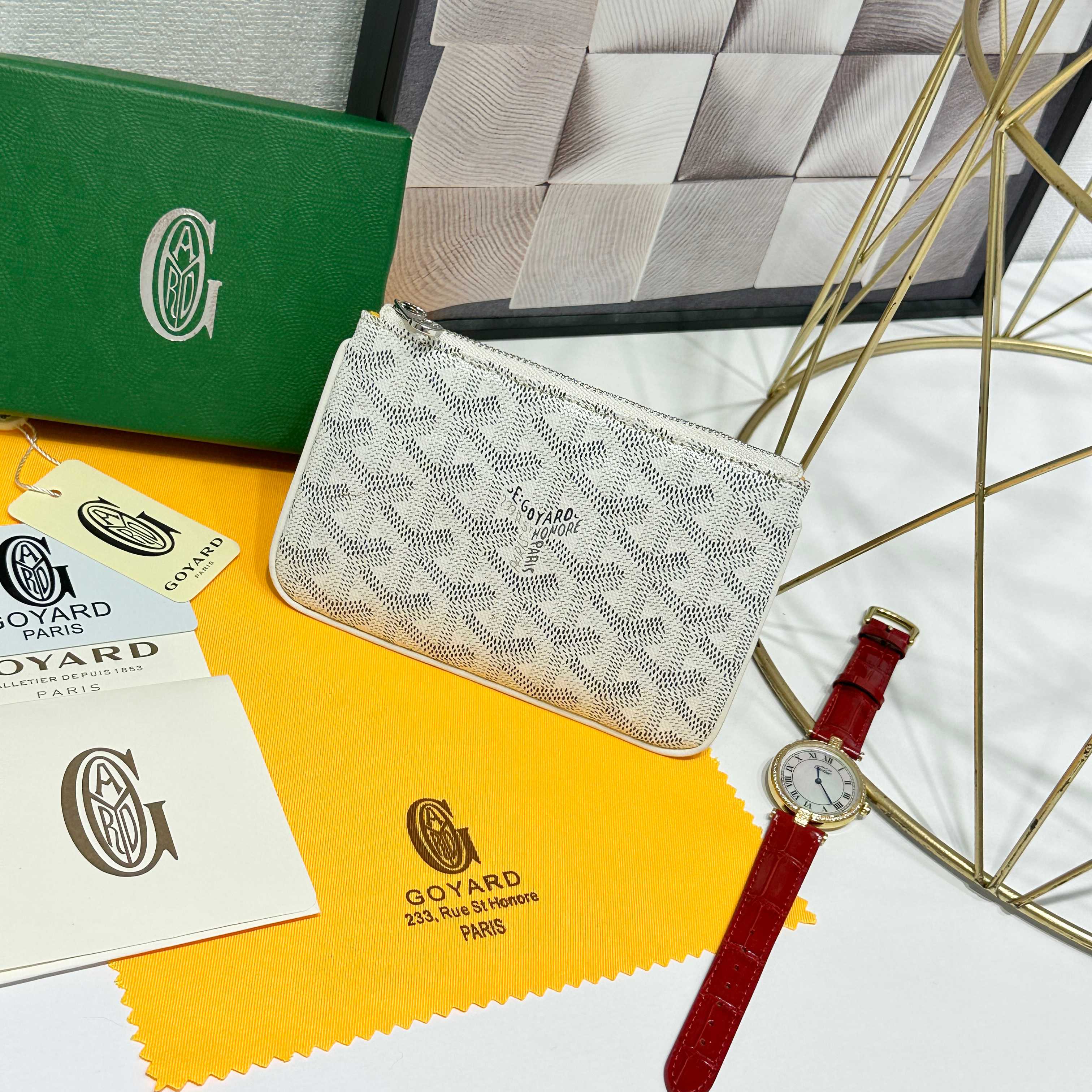 “665 Goya Sénat Mini Handbag: White, Multi-functional Zero Wallet and Card Clip”