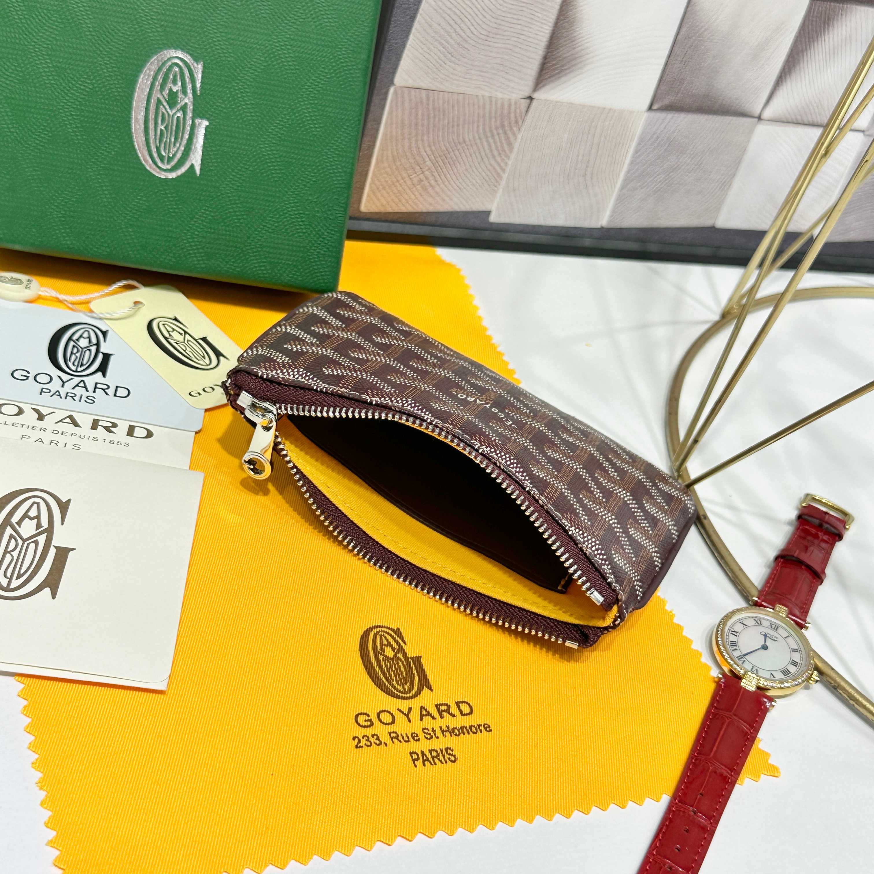 665 Goya Sénat Mini Handbags: Versatile Wallets and Card Clips in Wine Red - 图片 6